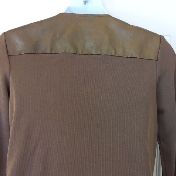 Nygard brown leather and fabric zippered front long sleeve jacket - Picture 13 of 16
